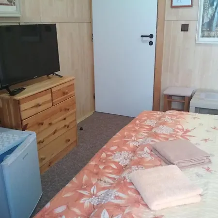 Penzion Kucera Apartment